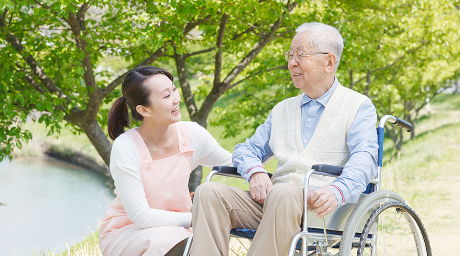 介護士